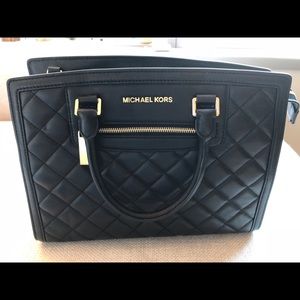 Black Michael Kors bag